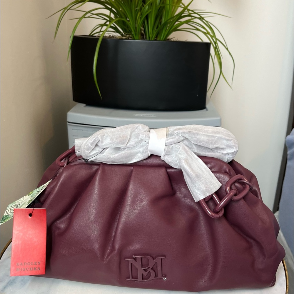 New Badgley Mischka crossbody bag